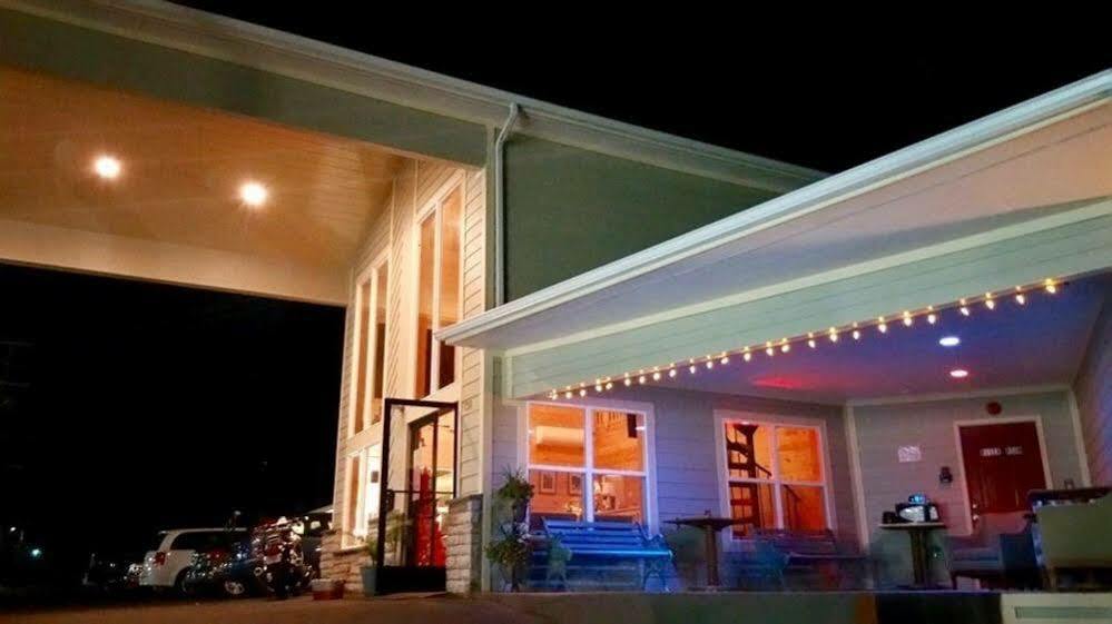 Rolling Hills Lodge 체로키 외부 사진